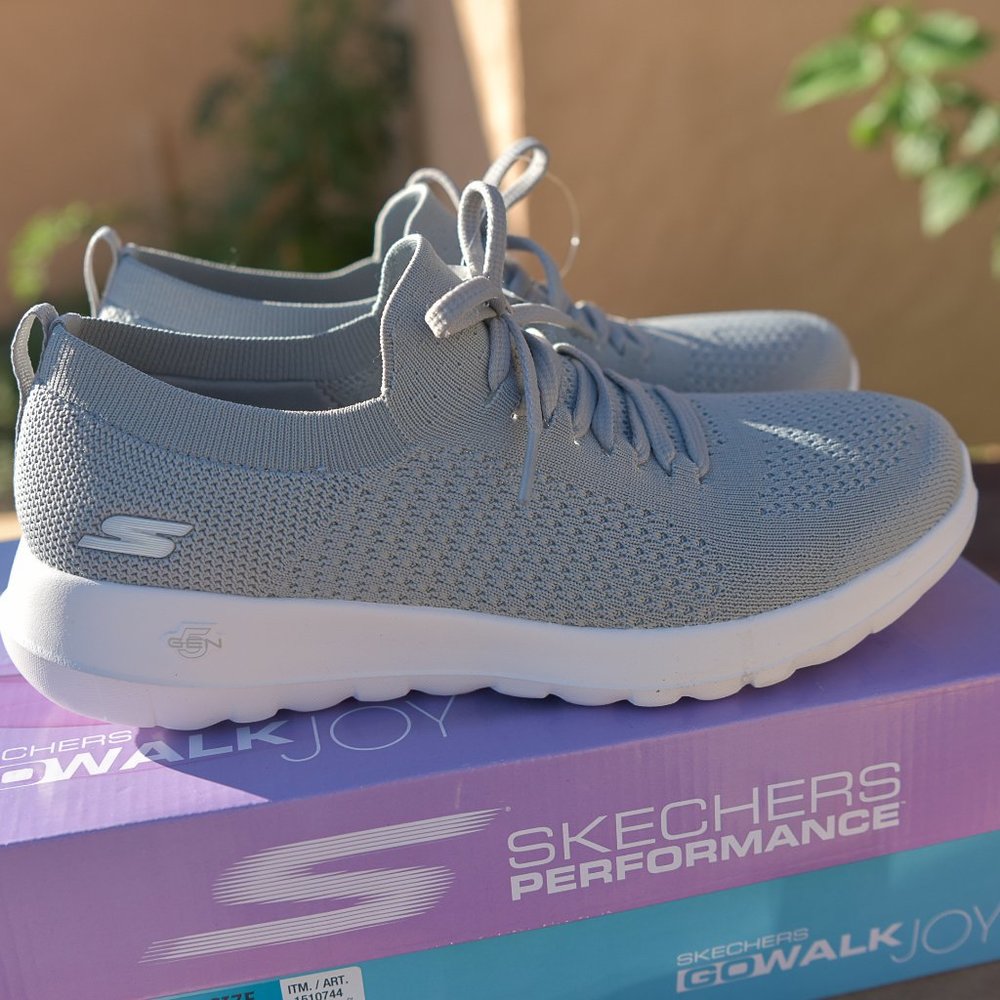 · SKECHERS Women's GoWalk Performance‎ Joy Slip-on Sneaker GREY